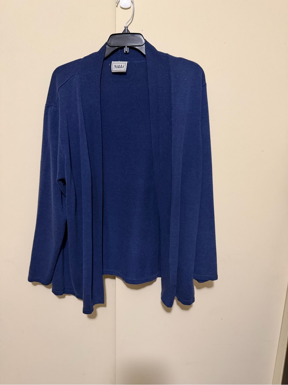 Open-Front Navy Women's Cardigan Sweater. CAN FIT MEDIUM-XL